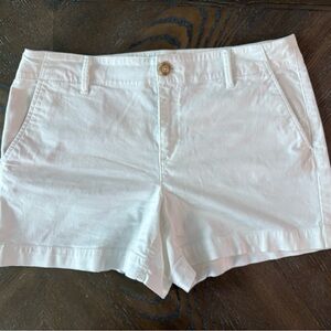 LOFT Cream Women's Shorts